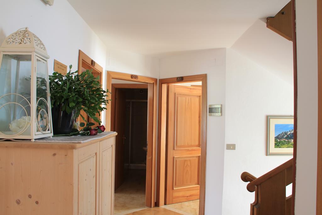 Hotel Aurora Vallarsa Luaran gambar